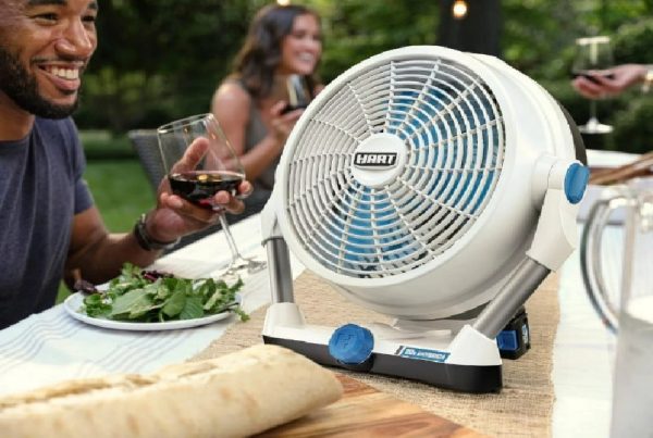 Hart Ventilador Híbrido, Aspa De 30.4 Cm, 20 V Y Sin Batería Cantidad De Aspas 3 Color De La Estructura Blanco Color De Las Aspas Azul Diámetro 30 Cm Frecuencia 50 Material De Las Aspas Plástico - Image 4
