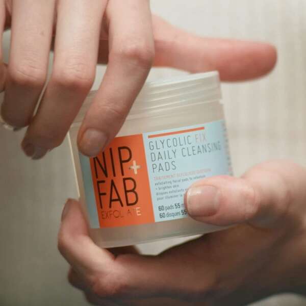 Nip+fab Almohadillas Facial Diarias Con Ácido Glicólico - Image 4