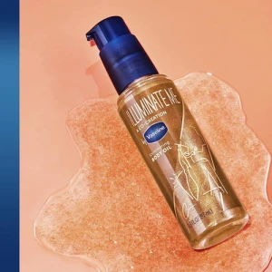 Vaseline Illuminate Me Líquido Corporal Con Destellos 97ml - Image 2