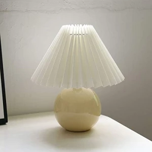 Lámpara De Mesa Plisada Coreana Estructura Crema Pantalla Blanco