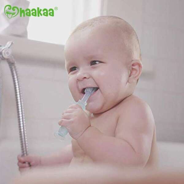 Haakaa 360° Cepillo De Dientes De Silicona Para Bebé - Image 2