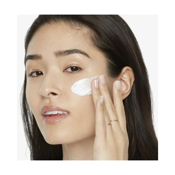 Olay, Regenerist Hialurónica, Hidratante Facial Fps 30 Tipo De Piel Todo Tipo De Piel - Image 2