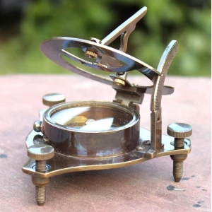 Reloj De Sol Latón Estilo Antiguo Brujula Náutico Humaira