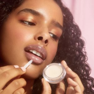 Laneige Blsamo De Tratamiento Labial: Nutre, Hidrata Y Visib - Image 5