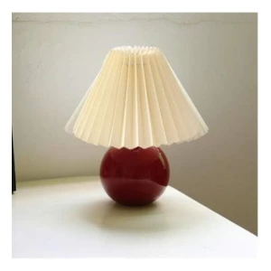 Lámpara De Mesa Plisada Coreana Estructura Vino Rojo Pantalla Beige