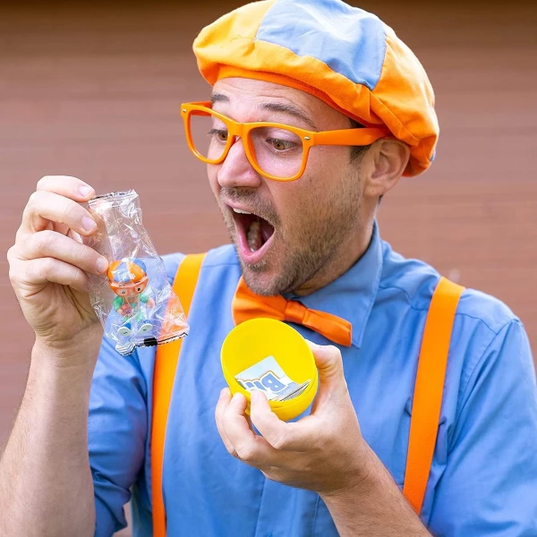 Blippi Ball Pit Surprise Paquete De 3 Figuras De Juguete - Image 4