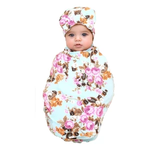 Galabloomer Bebe Recien Nacido Que Recibe El Sueño Manta Y