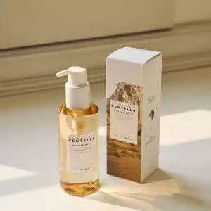 Skin1004 Madagascar Centella Light Cleansing Oil 30ml - Image 5