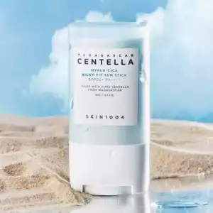 Skin1004 Madagascar Centella Protector Solar Spf50+ 20g - Image 2