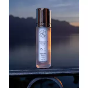 Montreux Skincare Serum Super Glow Nutrición Antiedad 30ml - Image 2